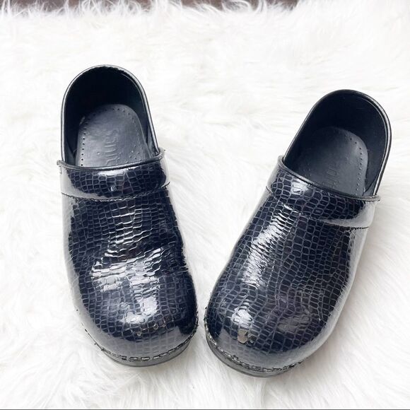 Sanita Patent Leather Anaconda Pro Patterned Clogs - Picture 1 of 8